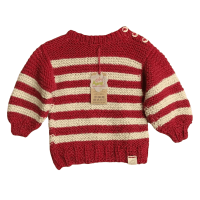 Sweater rojo a rayas